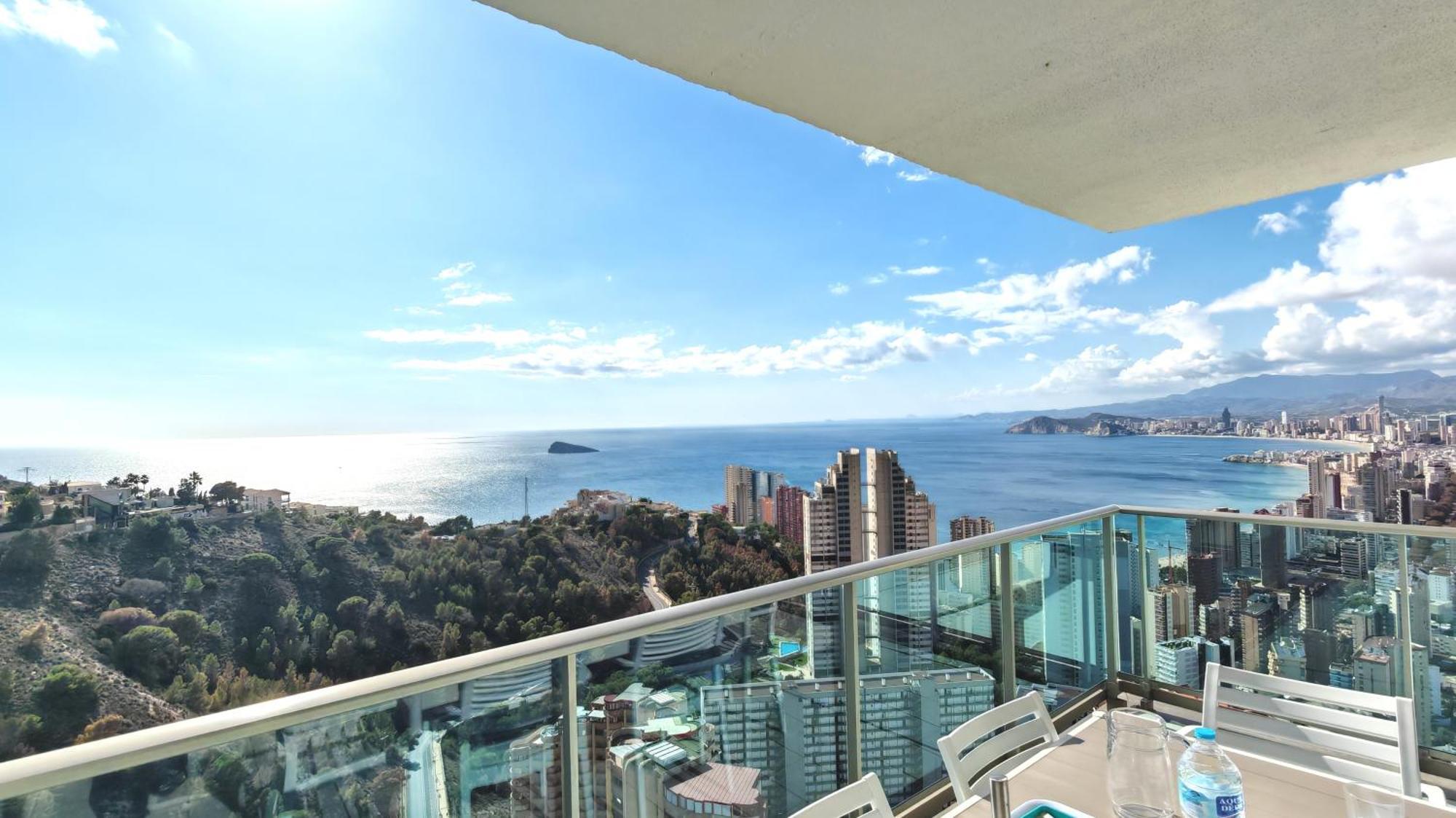 Skyline 31 Terraza Privada Con Vistas Al Mar Apartment Benidorm Bagian luar foto